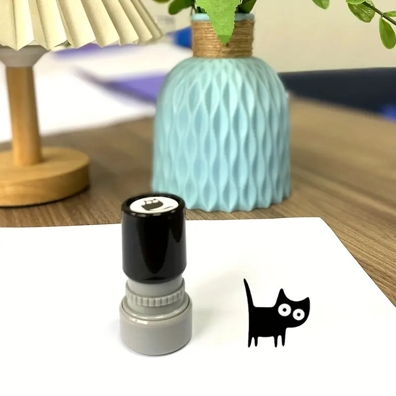Adorable Tilted Neck Black Cat - огляд і ціна Art Craft Cat