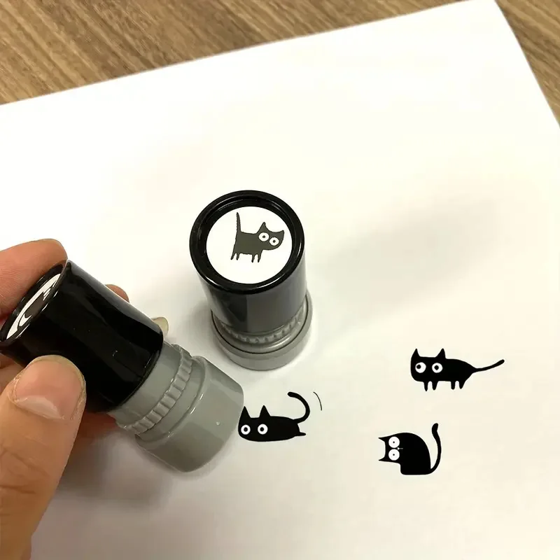 Adorable Tilted Neck Black Cat - огляд і ціна Art Craft Cat